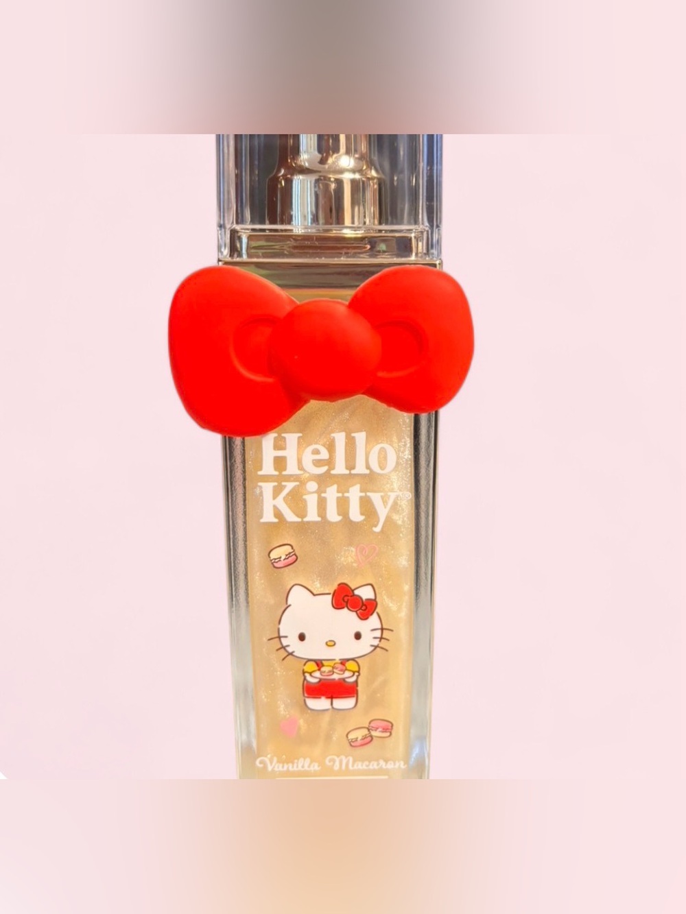 🎀✨ Hello Kitty Vanilla Macaron Shimmer Body Oil